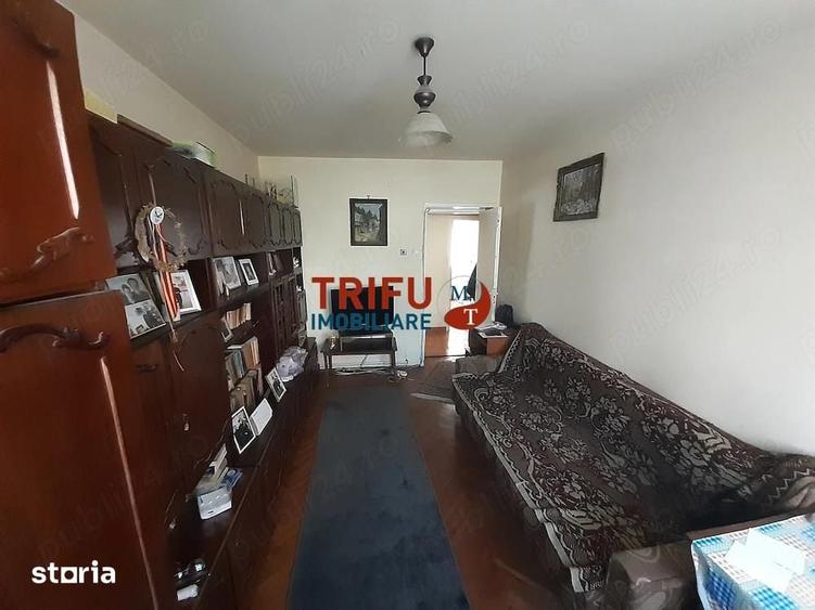 Apartament cu 3 camere decomandat în Cetate