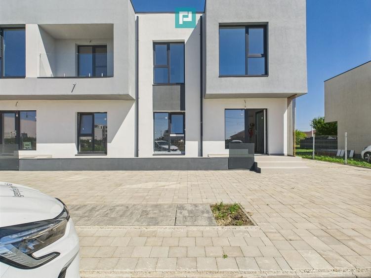 Spațiu comercial, de 40 mp, în Moșnița Nouă