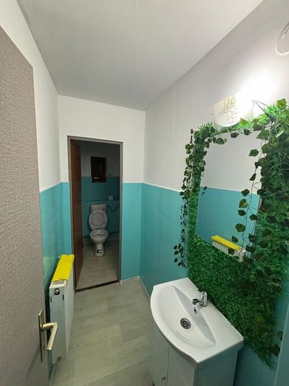 Spațiu comercial, de 50 mp, în Tudor