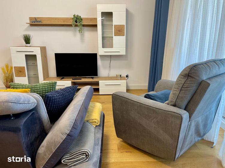 Apartament cu 2 camere, mobilat în Central