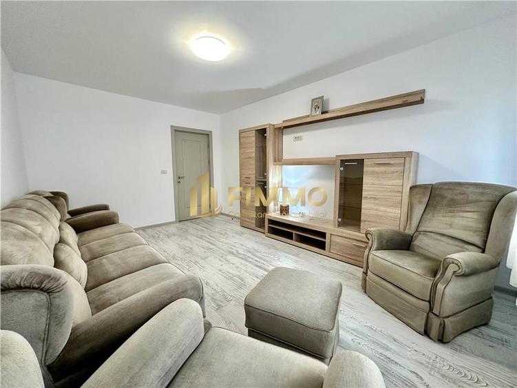 Apartament cu 2 camere decomandat în Est