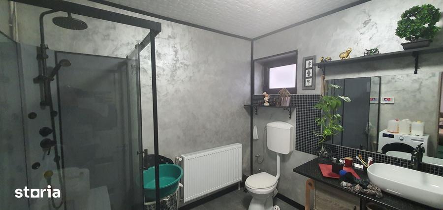Casă cu 2 camere cu Teren 400 Mp în Dascălu