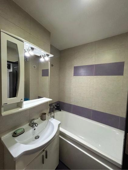 Apartament cu 2 camere decomandat în Ultracentral