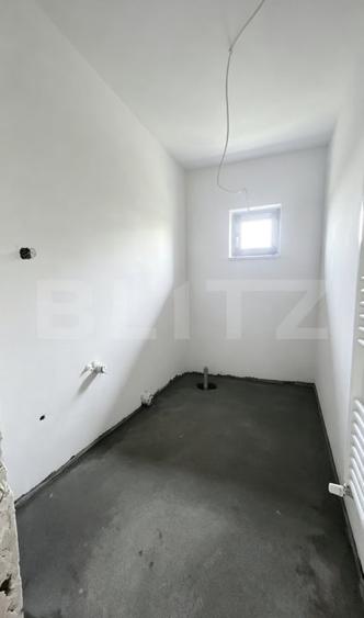 Casă individuală cu 4 camere cu Canalizare în Ungheni