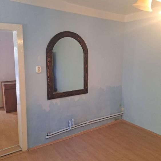 Casă cu 8 camere cu Teren 700 Mp în Semicentral