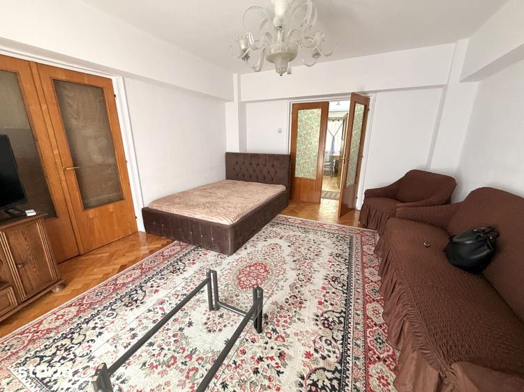 OPORTUNITATE GRUP DE STUDENTI! Inchiriere pe camera zona Piata Unirii - 19
