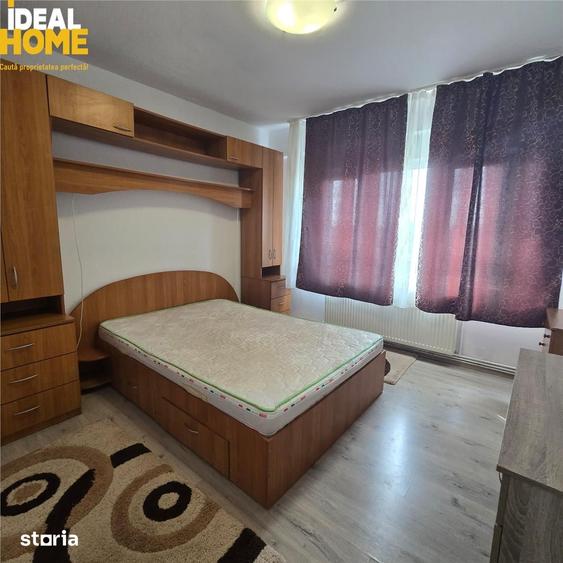 Apartament cu 3 camere decomandat în Mircea cel Bătrân