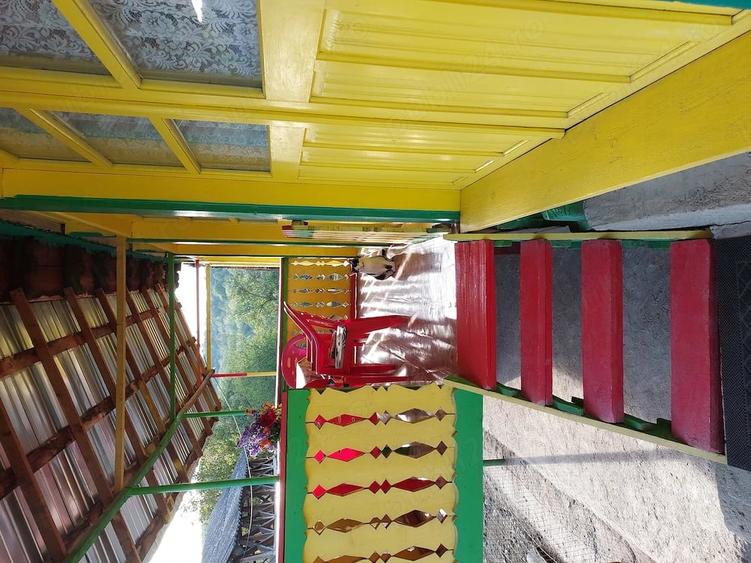 Casă cu 3 camere cu Teren 1000 Mp în Oteștii de Jos