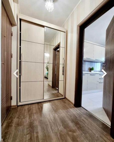 Apartament cu 3 camere semidecomandat în Prelungirea Ghencea