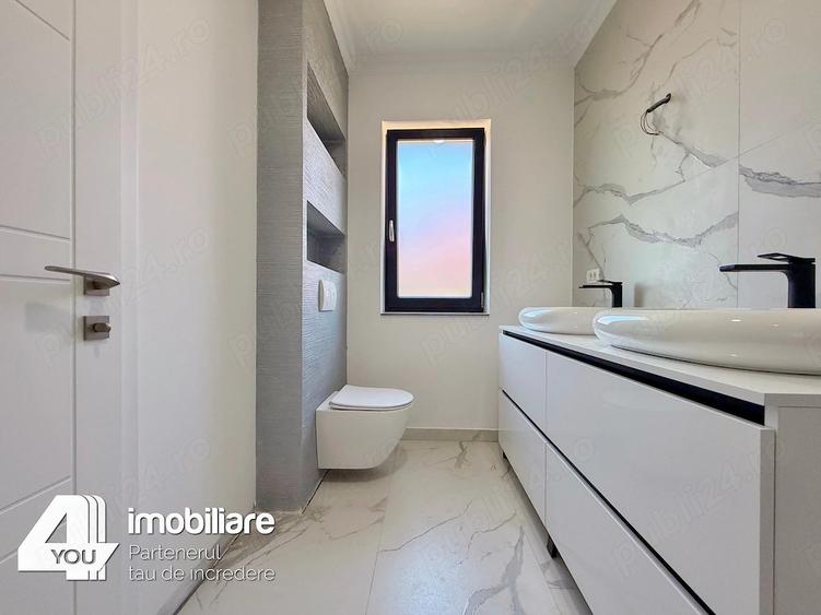 Casă cu 5 camere cu Teren 350 Mp în Livada