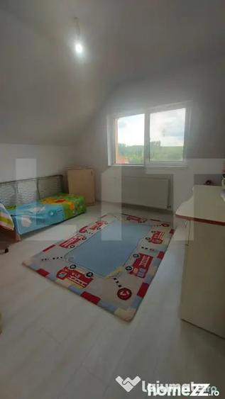 Casă cu 4 camere cu Teren 500 Mp în Central