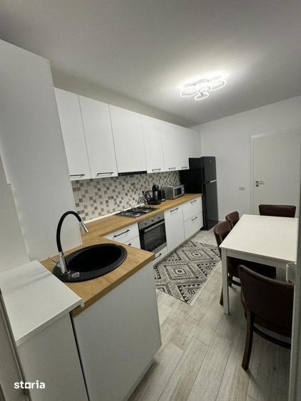 Apartament cu 2 camere, mobilat în Sânpetru