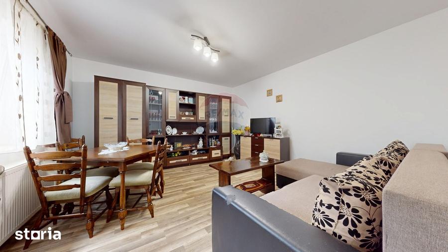 Casă cu 4 camere cu Teren 1004 Mp în Hărman