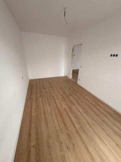 Apartament cu 2 camere decomandat în Exterior Vest