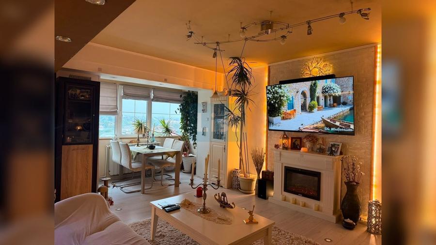 Apartament cu 4 camere în Mazepa 1
