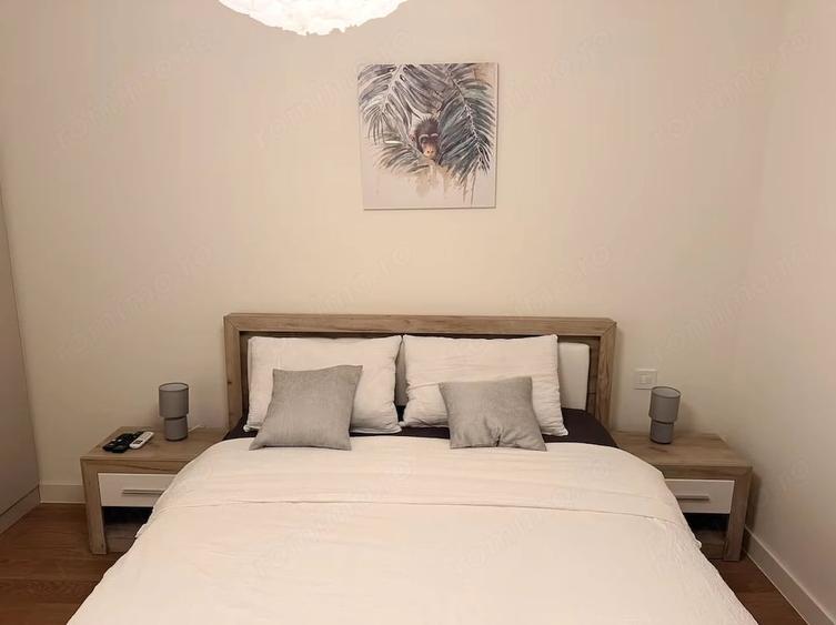 Apartament cu 2 camere decomandat în Romană