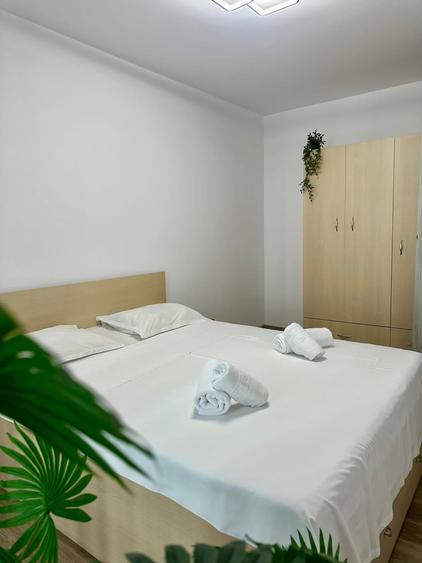 Apartament cu 2 camere decomandat, mobilat în Sopor