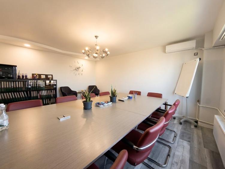Apartament cu 2 camere decomandat, mobilat în Splaiul Unirii