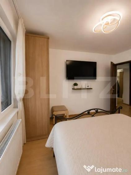 Apartament cu 3 camere semidecomandat în Craiter