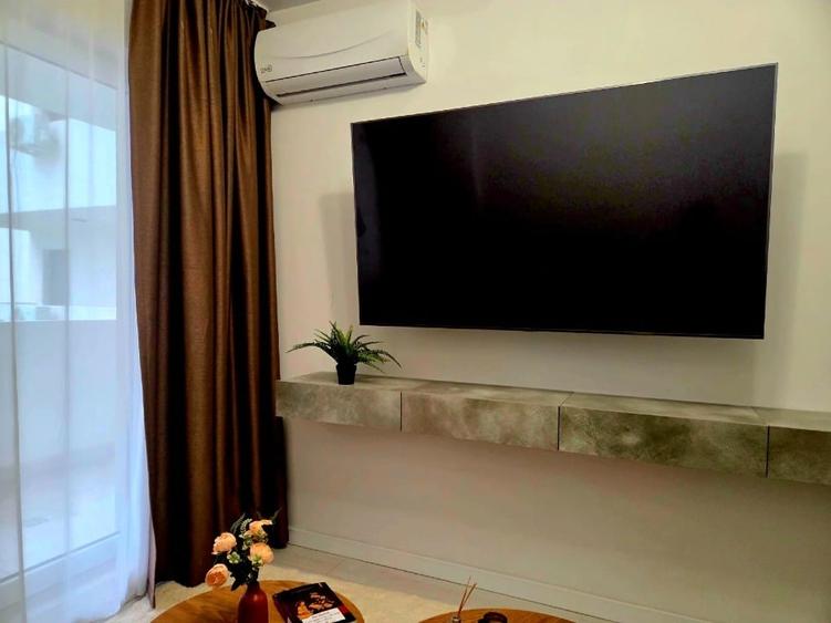 Apartament cu 2 camere decomandat, mobilat în Central
