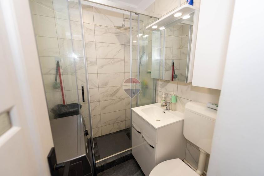 Apartament cu 2 camere decomandat, mobilat în Valea Ialomiței