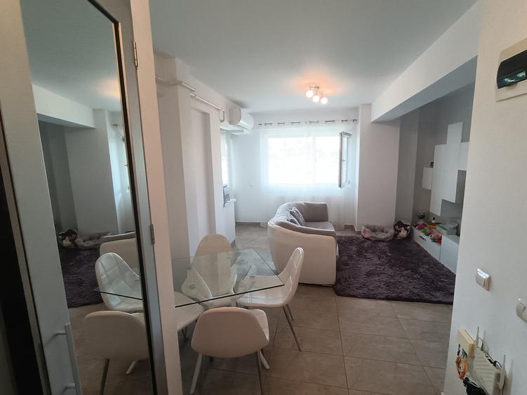 Apartament cu 2 camere decomandat, mobilat în Cug