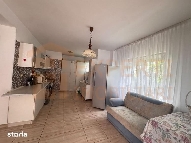 Casă cu 4 camere cu Teren 300 Mp în Agigea