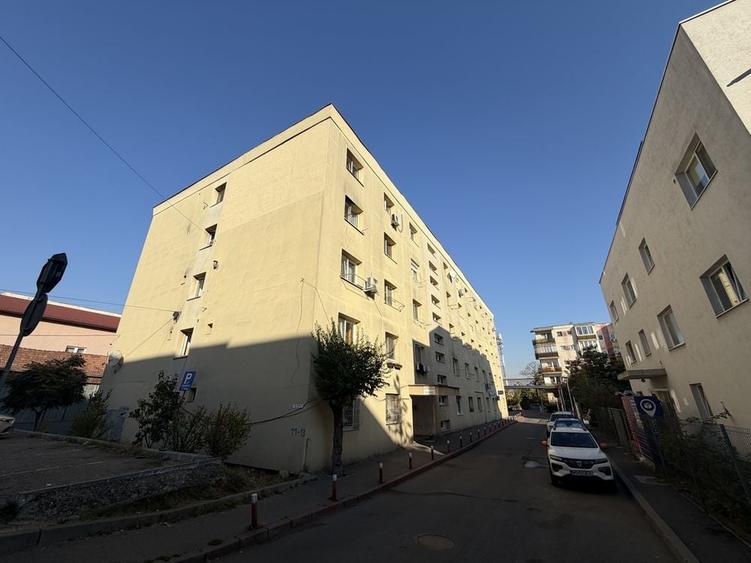 Garsonieră semidecomandată în Mărăști