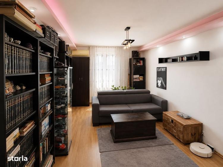 Apartament cu 4 camere semidecomandat în Berceni