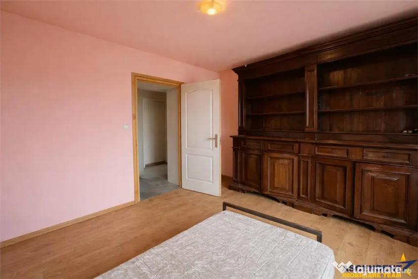Casă cu 3 camere cu Teren 2700 Mp în Sânmărghita
