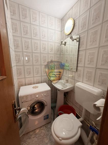 Apartament cu 3 camere decomandat, mobilat în Ultracentral