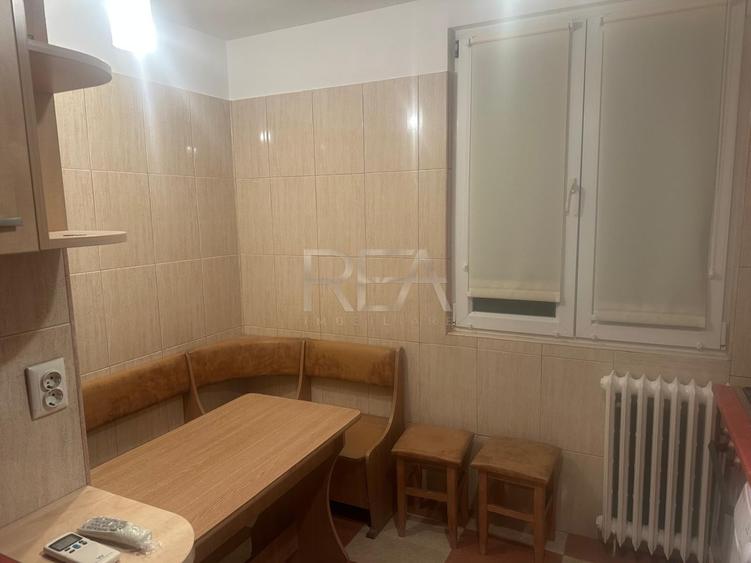 Apartament cu 3 camere decomandat, mobilat în Berceni — fotografia 3
