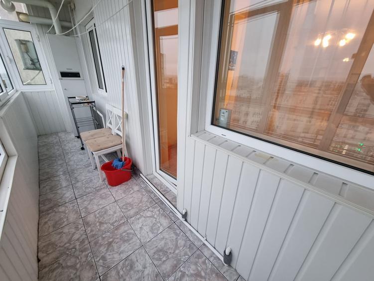 Apartament cu 3 camere decomandat, mobilat în Tomis Nord