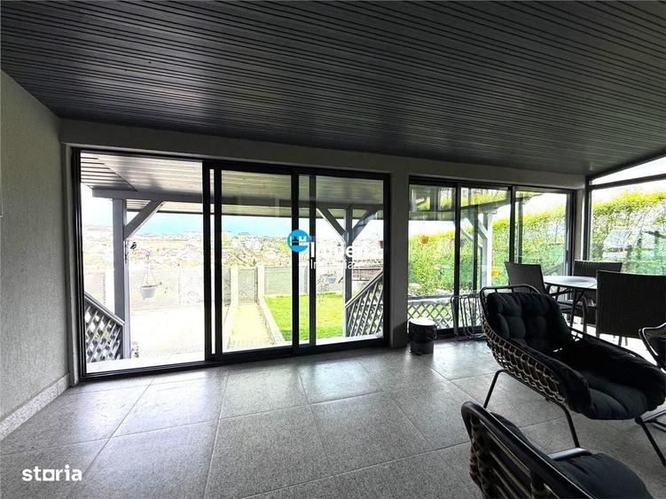 Casă cu 3 camere în Valea Adâncă