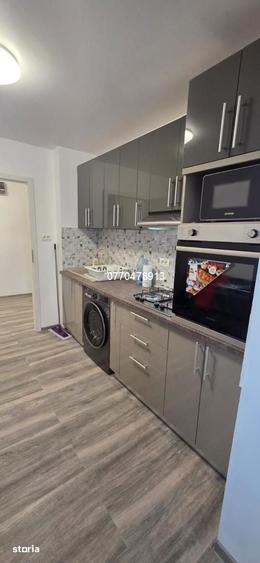 Apartament cu 3 camere decomandat în Militari