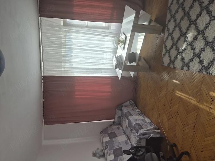 Apartament cu 2 camere decomandat în Steaua