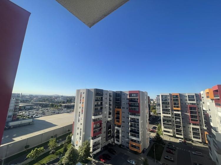 Apartament cu 2 camere decomandat în Sud