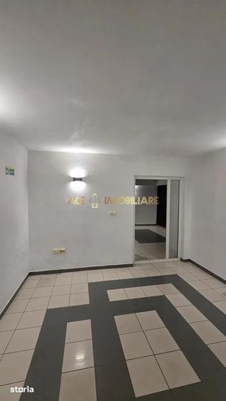 Casă individuală cu 16 camere cu Canalizare în Foișorul de Foc