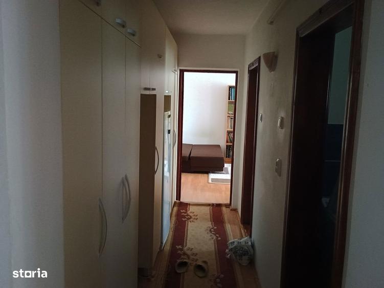 Vand apartament cu 2 camere mari - 4