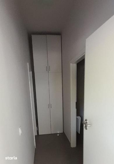 Spațiu comercial, de 1,300 mp, în Centrul Civic
