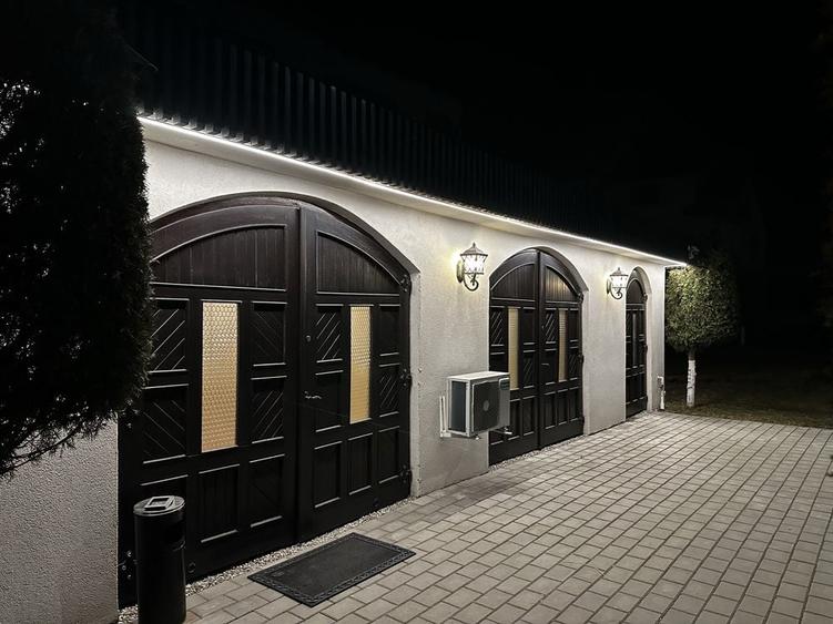 Spațiu comercial, de 60 mp, în Moieciu