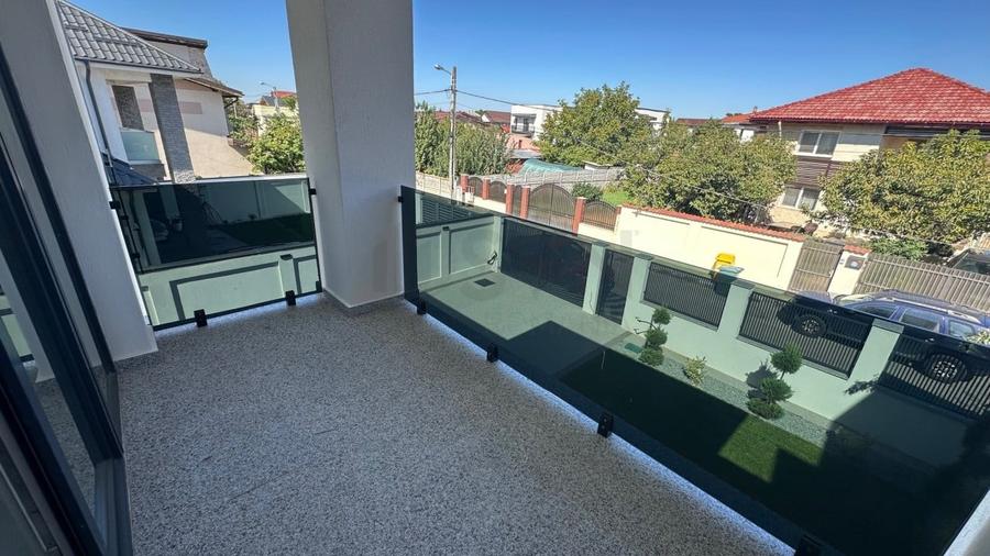 Casă individuală cu 5 camere cu Canalizare în Pipera