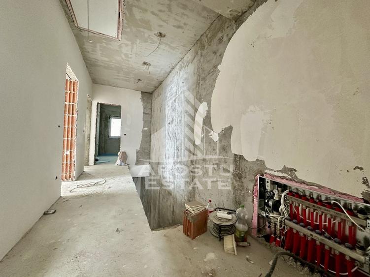 Duplex cu 4 camere cu Canalizare în Chișoda