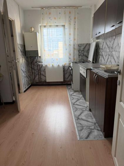 Apartament cu 2 camere decomandat în 9 Mai