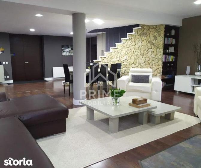 Casă cu 6 camere cu Teren 940 Mp în Câlnic