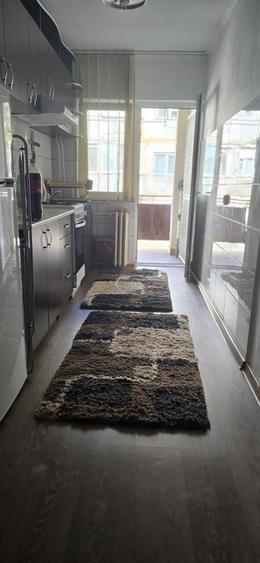 Garsonieră decomandată în Rogerius