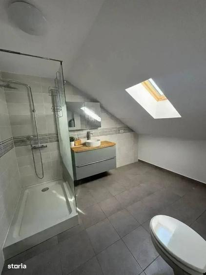 Apartament cu 4 camere în Dobroești