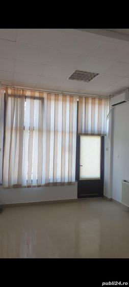 Spațiu comercial, de 800 mp, în Exterior Vest