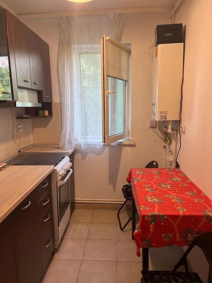 Apartament cu 2 camere semidecomandat în Tomis Nord