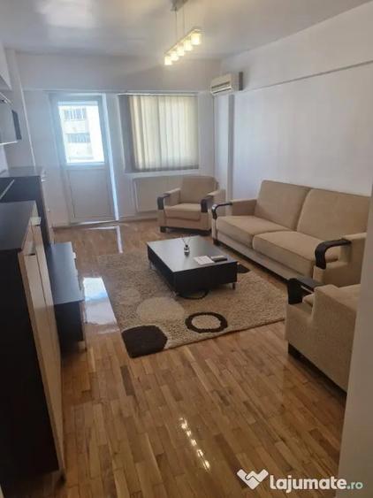 Apartament cu 3 camere decomandat în Unirii Sud
